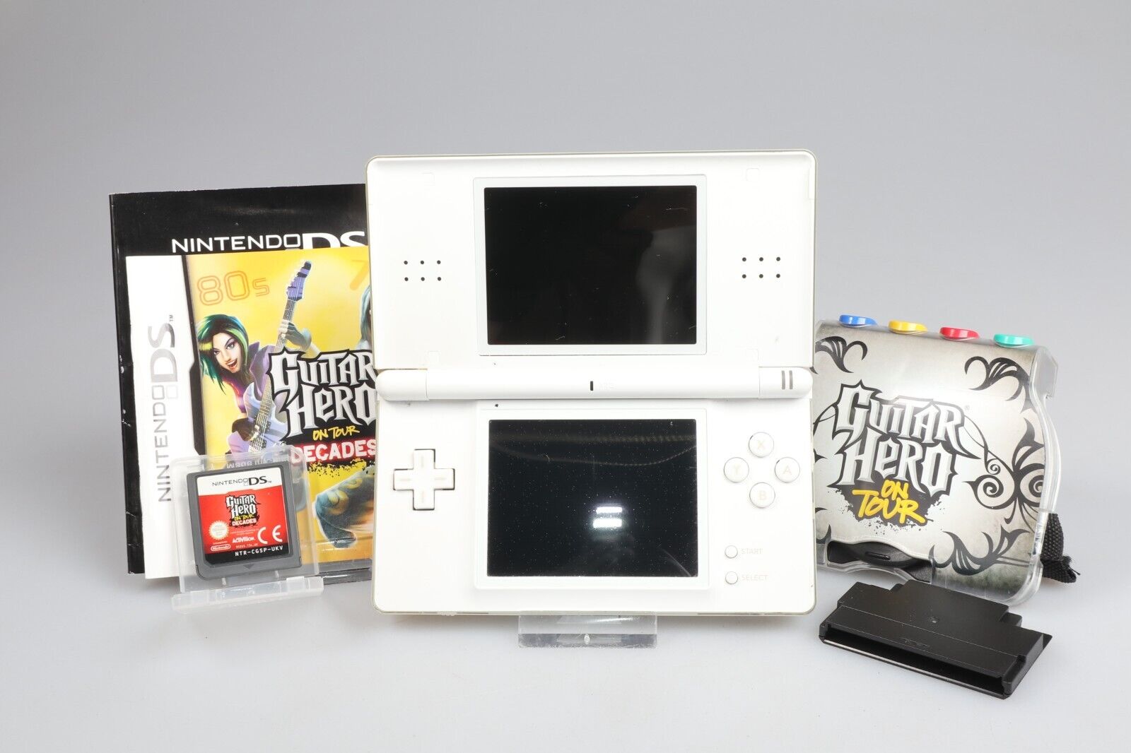 Nintendo purchases DS Lite and Game Bundle