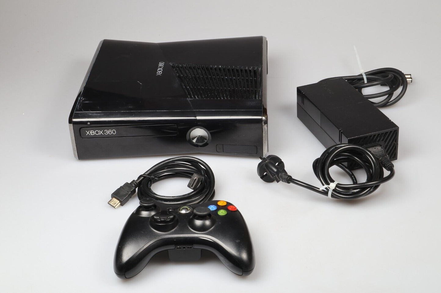 Xbox360 | Slanke console | 1439 | Bundel | 250 GB | Zwart 