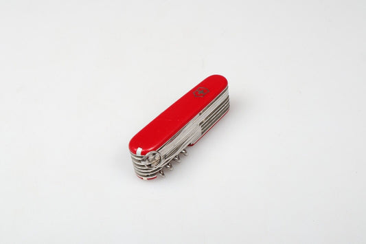Victorinox Handyman | Swiss Army Pocket Knife | Red | 1.3773
