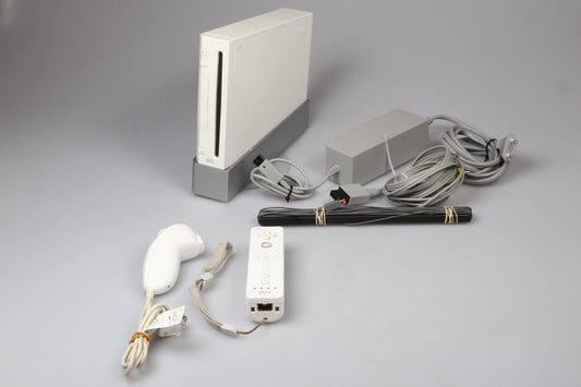 Nintendo Wii | Console | RVL-001 | Controller, Nunchuck, Cables | White