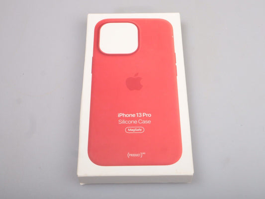 Original Apple iPhone 13 Silicone Case with MagSafe - Red (damage)